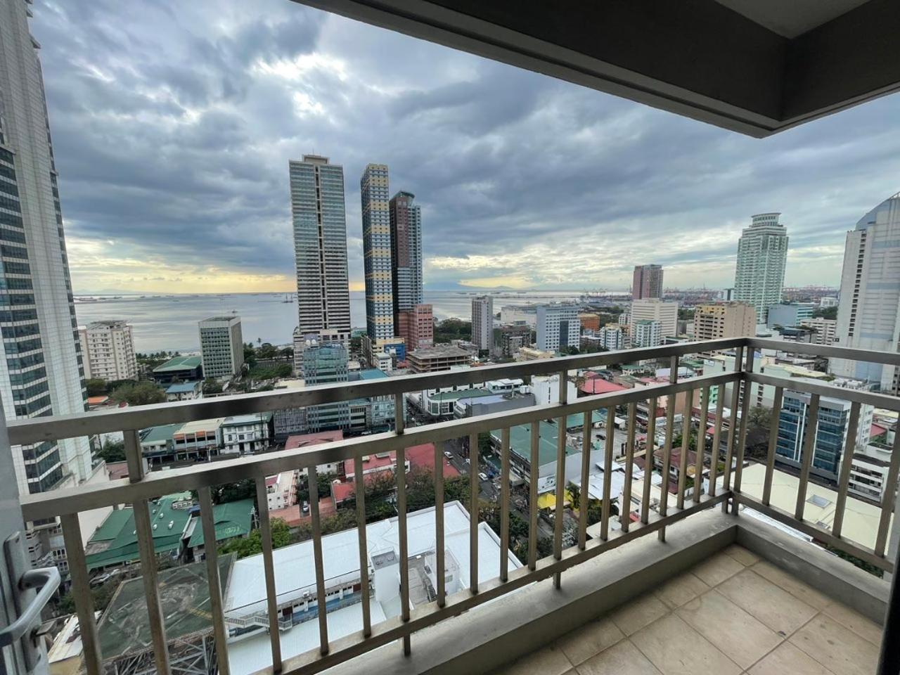 8 Adriatico Staycation Manila Ruang foto